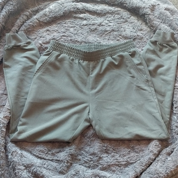 Women's jogger style pant - Picture 2 of 5